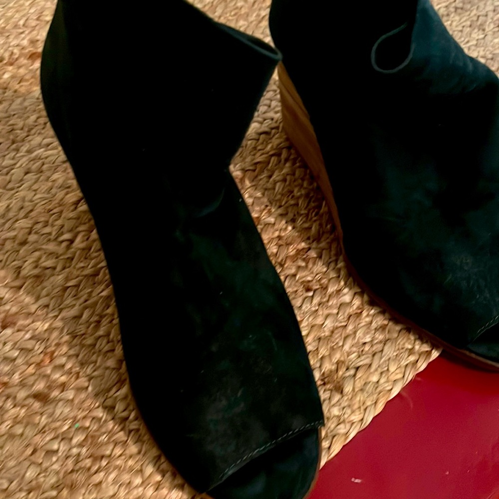 Hunter green booties